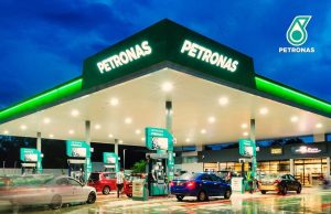 PETRONAS and Phoenix Petroleum Sign MoU for Downstream Marketing and Tech Collaboration in the Philippines PETRONAS and Phoenix Petroleum executives shake hands after signing the memorandum of understanding for downstream marketing collaboration in the Philippines.